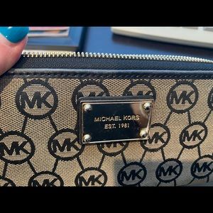 Michael Kors wallet